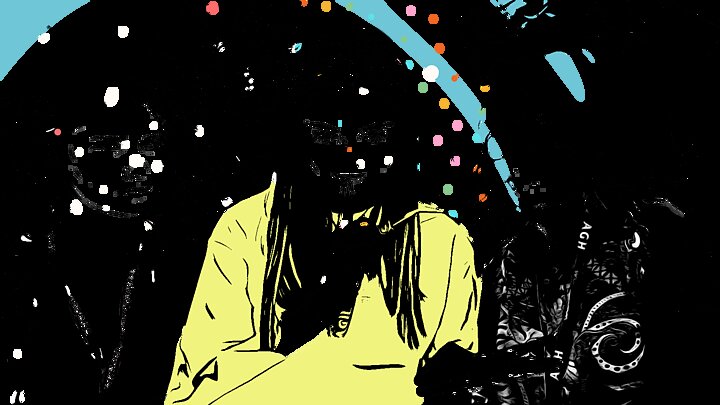 ilustracja przedstawiająca trzy sylwetki na tle nocnego nieba, naszpikowanego kolorowymi konfetti. Postać w środku, ubrana w jaskrawożółtą kurtkę, przyciska palec do ust w geście zamyślenia. Osoba po lewej stronie jest przedstawiona tylko częściowo, z konturami twarzy słabo widocznymi na czarnym tle. Trzecia postać po prawej stronie, ubrana w ciemną odzież z białymi wzorami, stoi w profilu. Całość kompozycji jest dynamiczna i tajemnicza, z surrealistycznymi elementami w tle